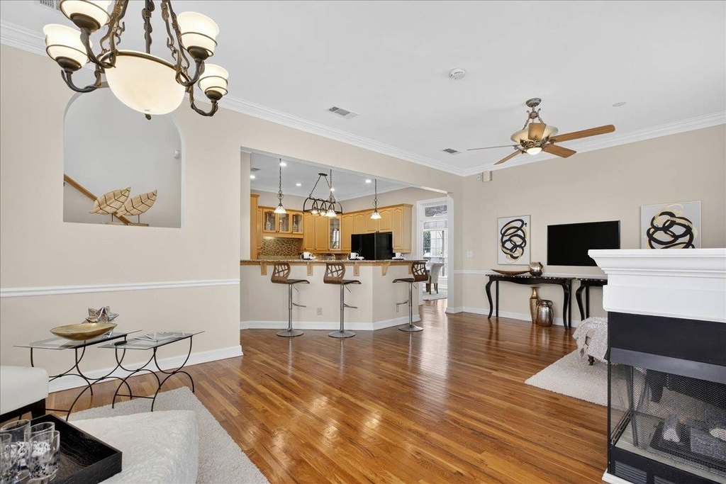 Tallahassee, Florida, 32312, United States, 5 Bedrooms Bedrooms, ,4 BathroomsBathrooms,Residential,Forsale,1919228