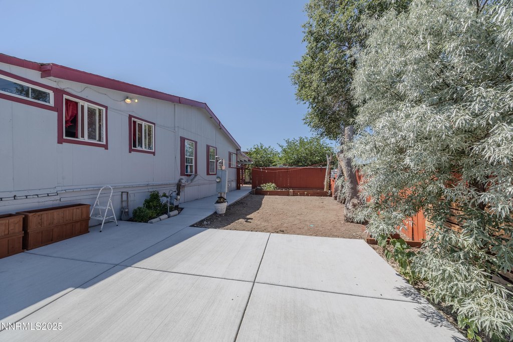 Sun Valley, Nevada, 89433, United States, 4 Bedrooms Bedrooms, ,2 BathroomsBathrooms,Residential,Forsale,1936784