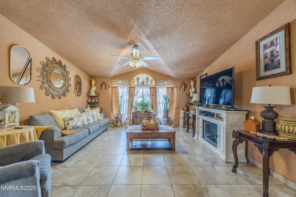 Sun Valley, Nevada, 89433, United States, 4 Bedrooms Bedrooms, ,2 BathroomsBathrooms,Residential,Forsale,1936784