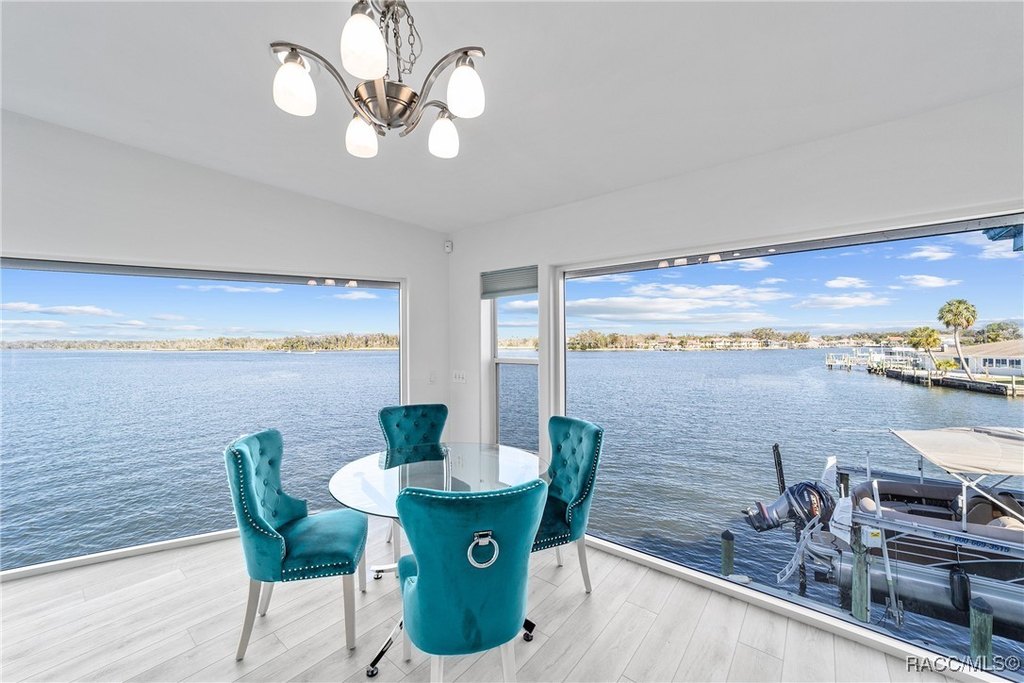 Crystal River, Florida, 34429, United States, 3 Bedrooms Bedrooms, ,2 BathroomsBathrooms,Residential,Forsale,2009451