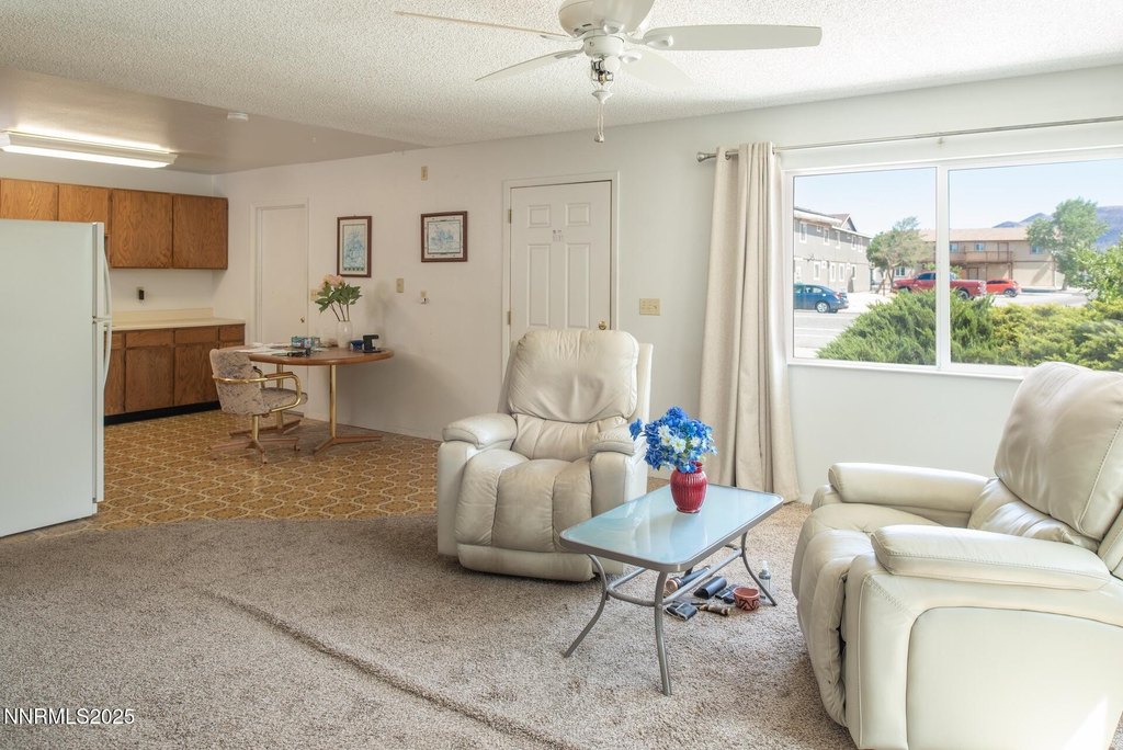 Fernley, Nevada, 89408, United States, 4 Bedrooms Bedrooms, ,2 BathroomsBathrooms,Residential,Forsale,1910308