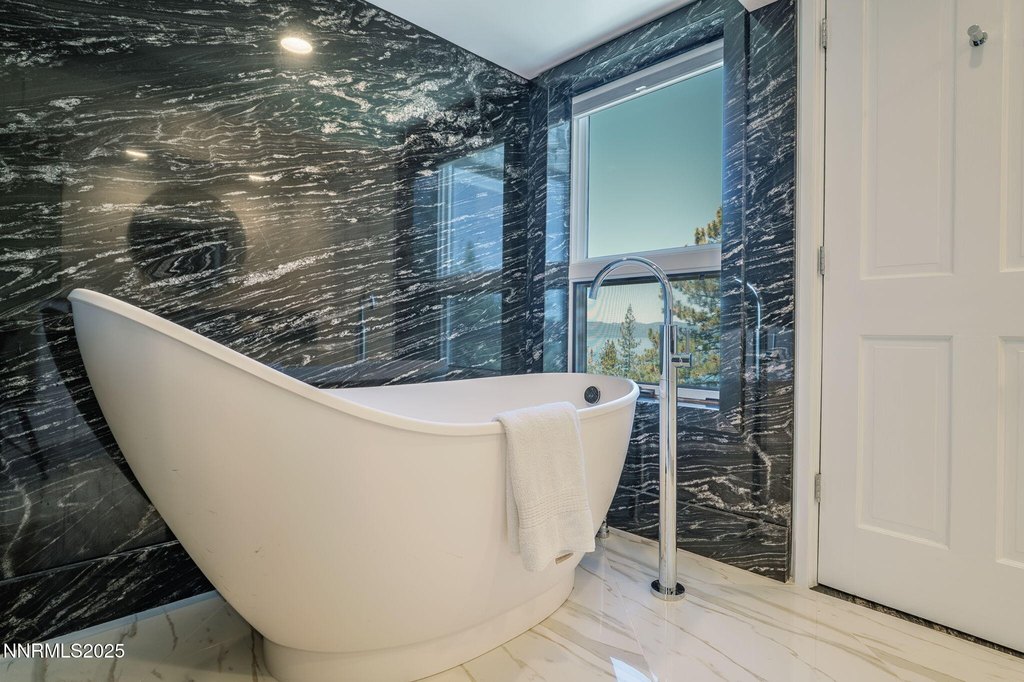 Glenbrook, Nevada, 89413, United States, 5 Bedrooms Bedrooms, ,5.5 BathroomsBathrooms,Residential,Forsale,1886460