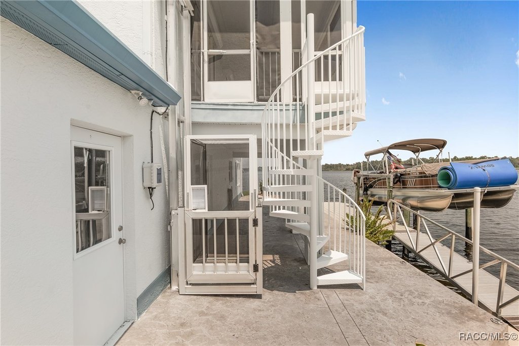 Crystal River, Florida, 34429, United States, 3 Bedrooms Bedrooms, ,2 BathroomsBathrooms,Residential,Forsale,2009451