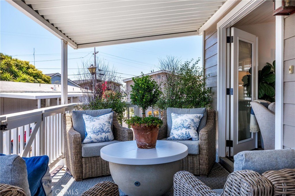 Cayucos, California, 93430, United States, 2 Bedrooms Bedrooms, ,2 BathroomsBathrooms,Residential,Forsale,2009036