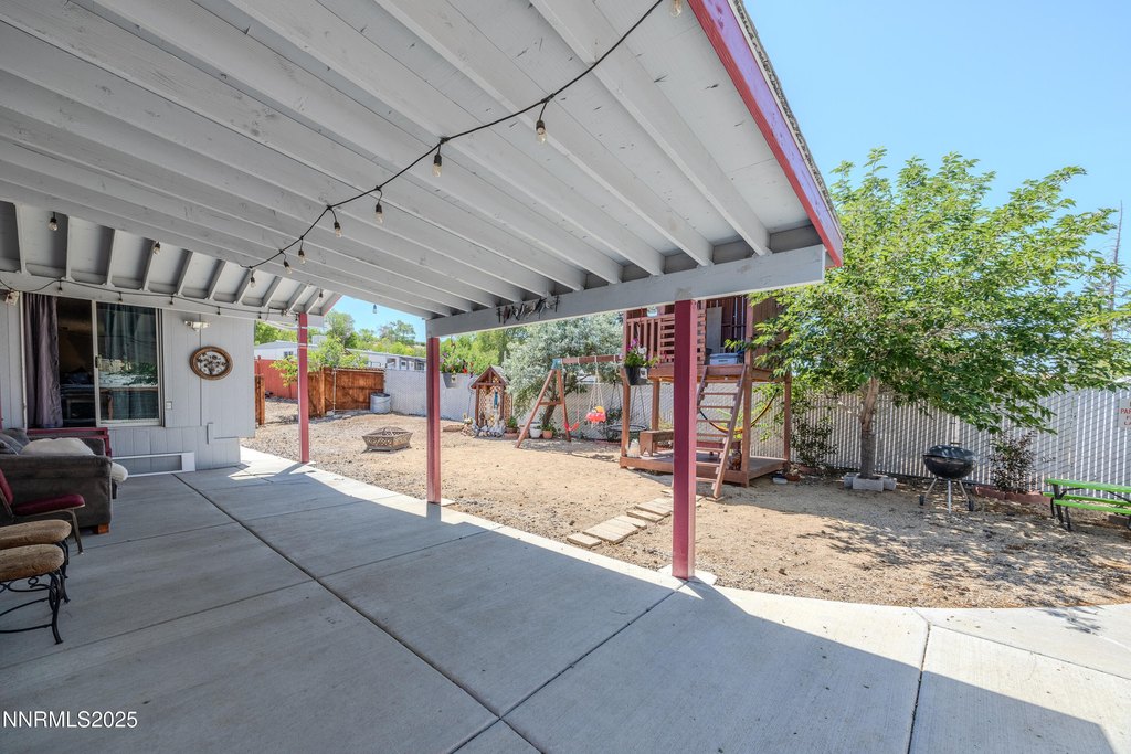 Sun Valley, Nevada, 89433, United States, 4 Bedrooms Bedrooms, ,2 BathroomsBathrooms,Residential,Forsale,1936784