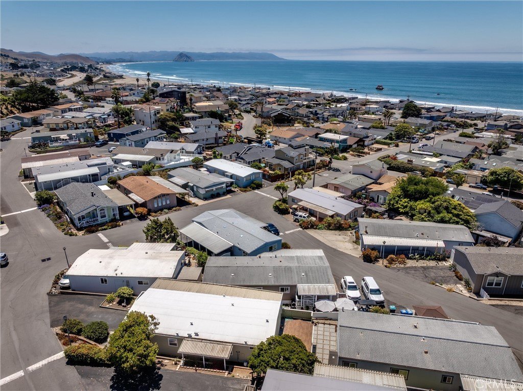Cayucos, California, 93430, United States, 2 Bedrooms Bedrooms, ,2 BathroomsBathrooms,Residential,Forsale,2009036