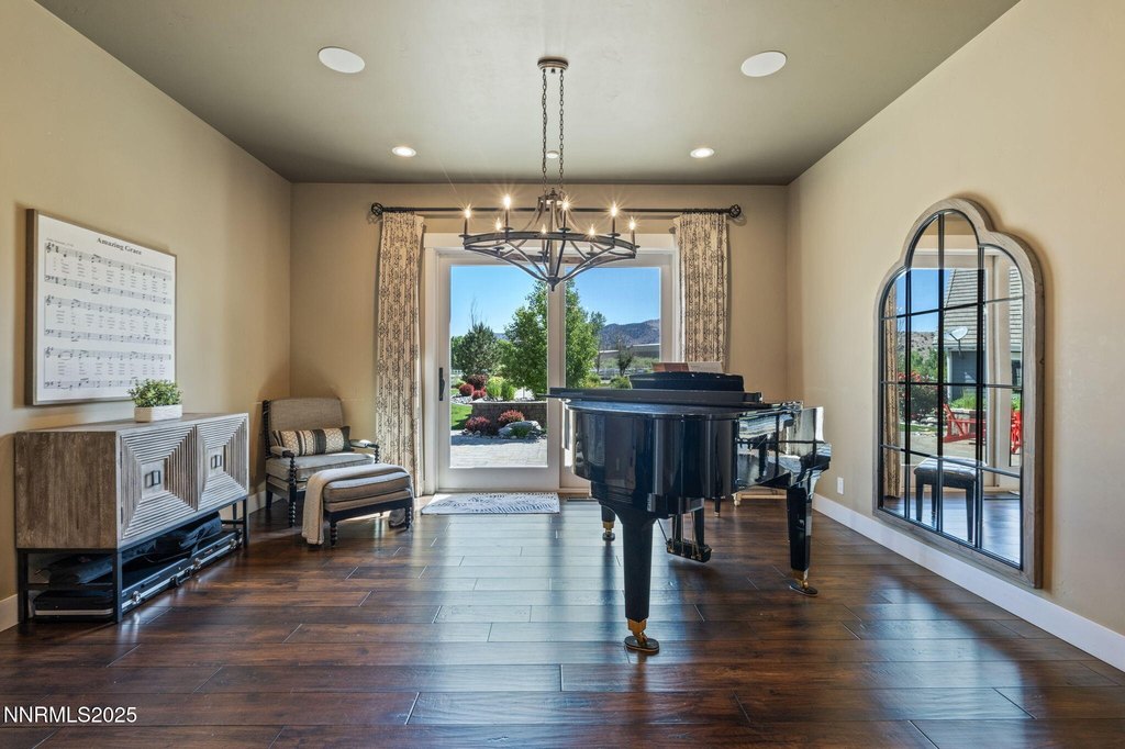 Reno, Nevada, 89521, United States, 6 Bedrooms Bedrooms, ,6.5 BathroomsBathrooms,Residential,Forsale,1936724