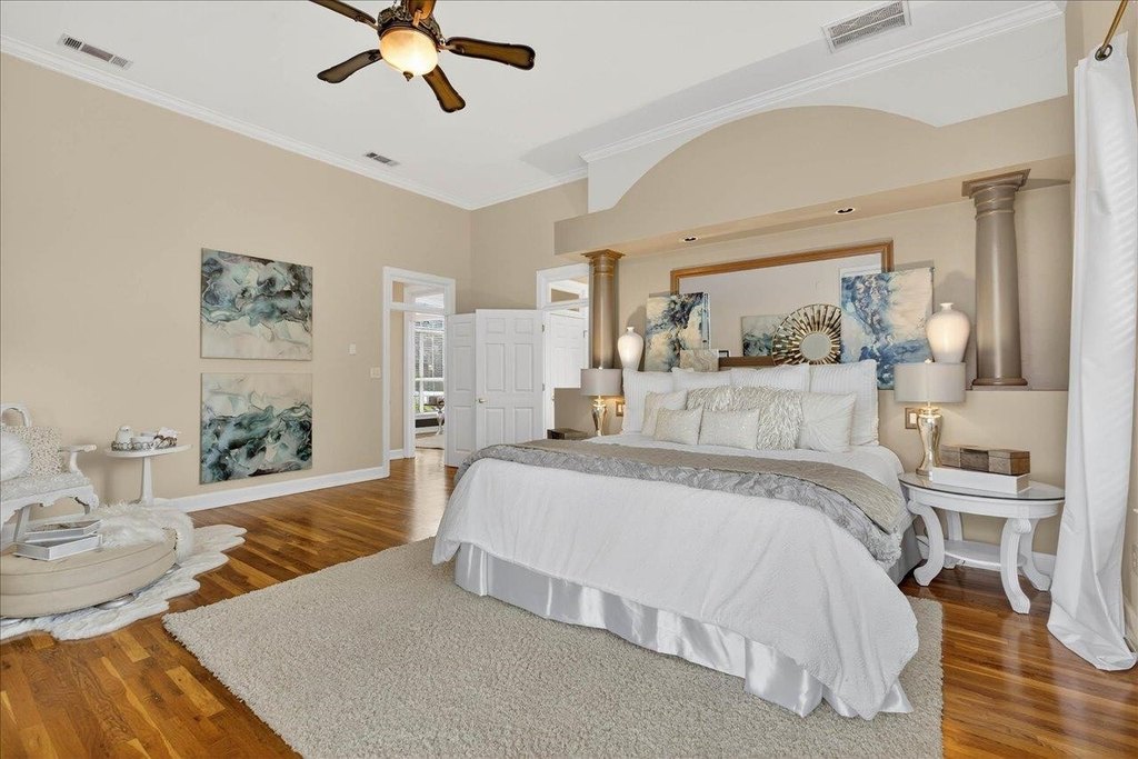 Tallahassee, Florida, 32312, United States, 5 Bedrooms Bedrooms, ,4 BathroomsBathrooms,Residential,Forsale,1919228
