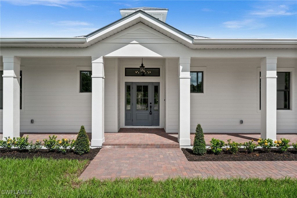 Fort Myers, Florida, 33905, United States, 3 Bedrooms Bedrooms, ,3 BathroomsBathrooms,Residential,Forsale,1971915