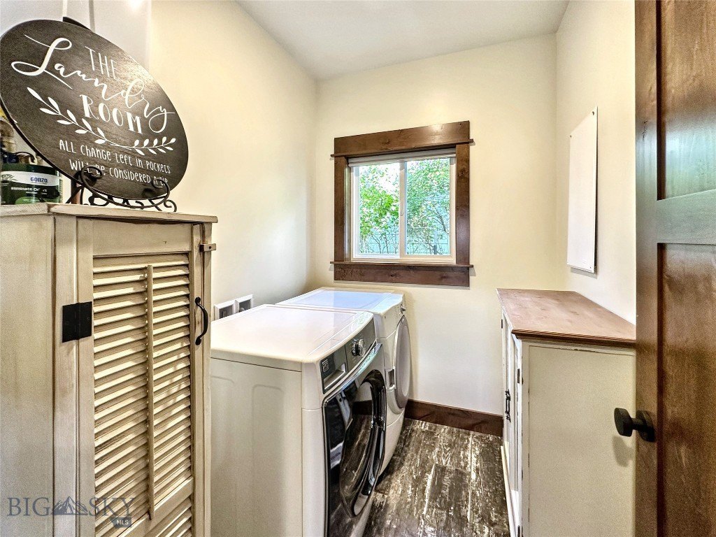 Sheridan, Montana, 59749, United States, 3 Bedrooms Bedrooms, ,2 BathroomsBathrooms,Residential,Forsale,1915013