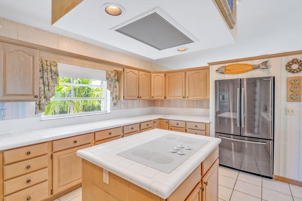 Sugarloaf, Florida, 33042, United States, 4 Bedrooms Bedrooms, ,3 BathroomsBathrooms,Residential,Forsale,1944413
