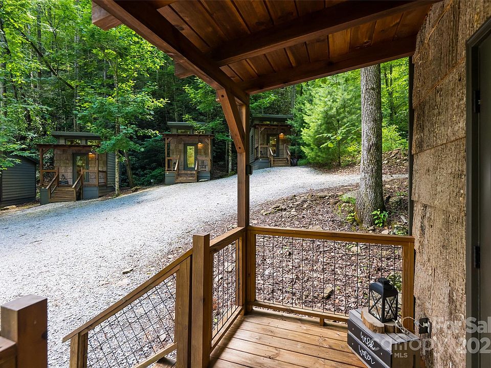 Old Fort, North Carolina, 28762, United States, 1 Bedroom Bedrooms, ,2 BathroomsBathrooms,Residential,Forsale,1904909
