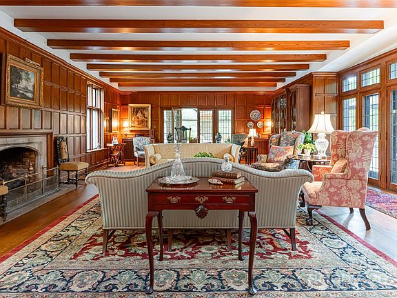 Asheville, North Carolina, 28803, United States, 8 Bedrooms Bedrooms, ,6 BathroomsBathrooms,Residential,Forsale,1904910