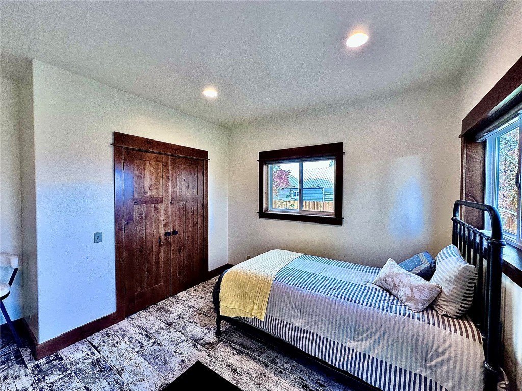 Sheridan, Montana, 59749, United States, 3 Bedrooms Bedrooms, ,2 BathroomsBathrooms,Residential,Forsale,1915013