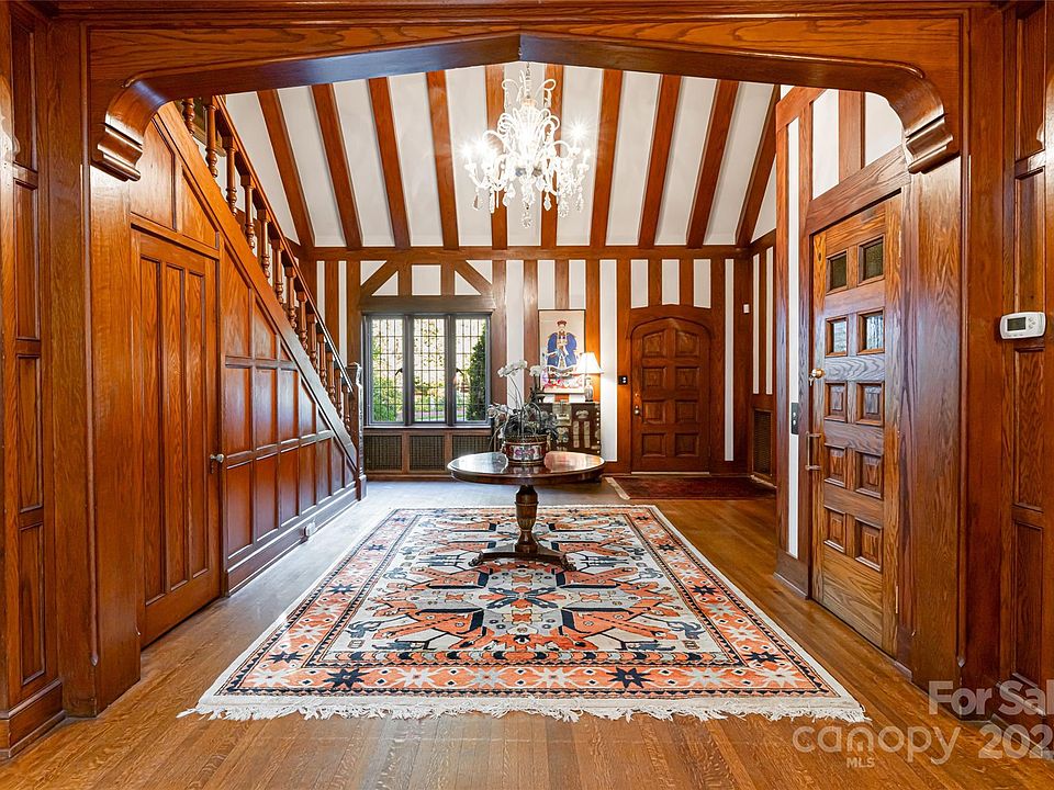 Asheville, North Carolina, 28803, United States, 8 Bedrooms Bedrooms, ,6 BathroomsBathrooms,Residential,Forsale,1904910