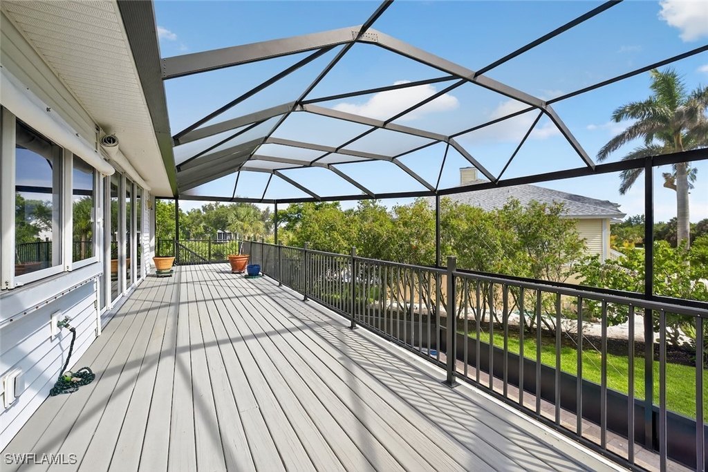 Sanibel, Florida, 33957, United States, 4 Bedrooms Bedrooms, ,3 BathroomsBathrooms,Residential,Forsale,1886374