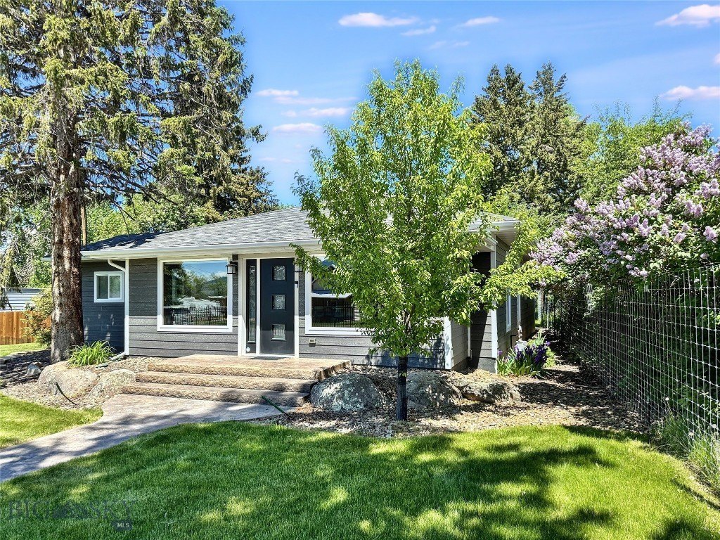 Sheridan, Montana, 59749, United States, 3 Bedrooms Bedrooms, ,2 BathroomsBathrooms,Residential,Forsale,1915013