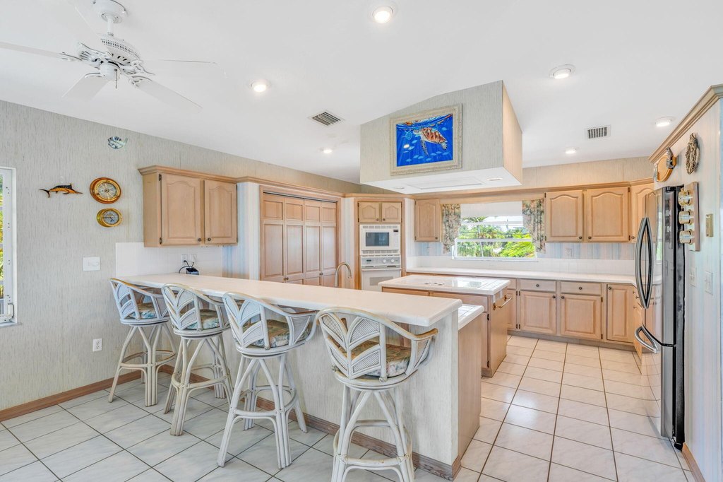 Sugarloaf, Florida, 33042, United States, 4 Bedrooms Bedrooms, ,3 BathroomsBathrooms,Residential,Forsale,1944413