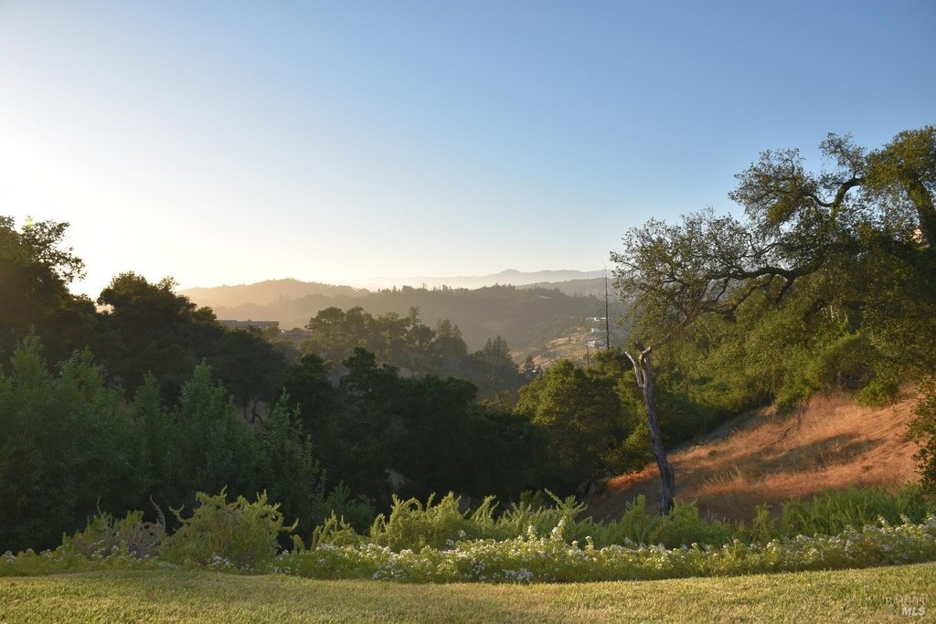 Santa Rosa, California, 95403, United States, 5 Bedrooms Bedrooms, ,5.5 BathroomsBathrooms,Residential,Forsale,1952127