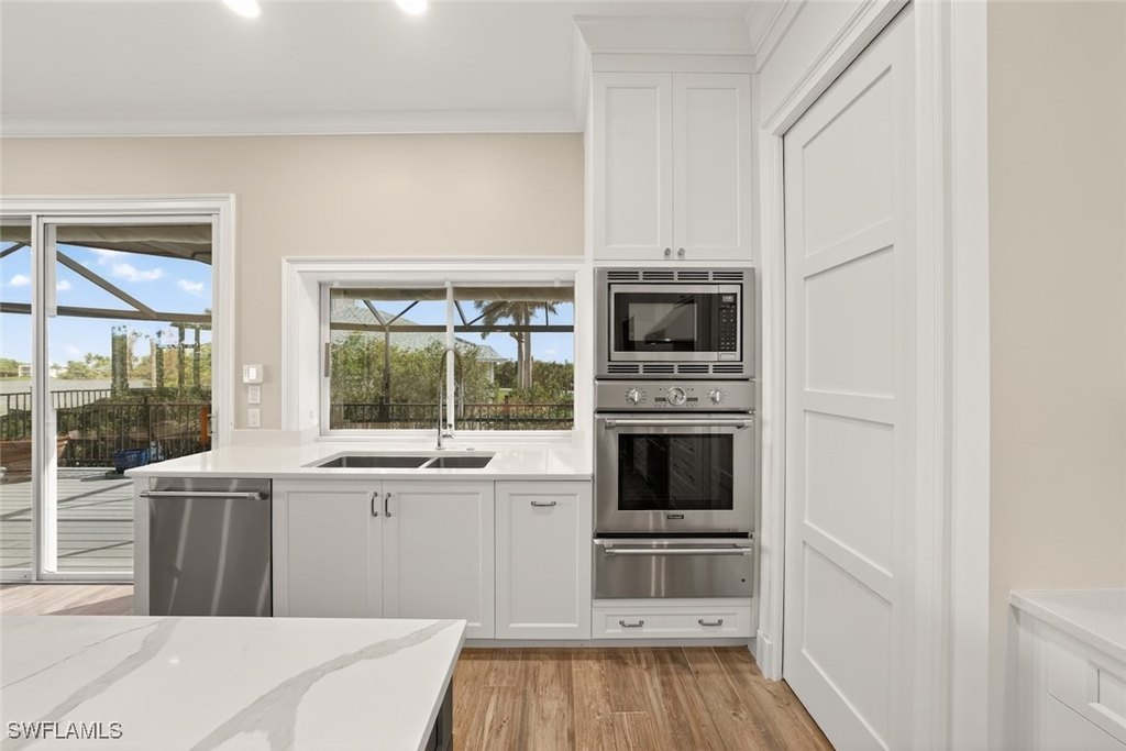 Sanibel, Florida, 33957, United States, 4 Bedrooms Bedrooms, ,3 BathroomsBathrooms,Residential,Forsale,1886374