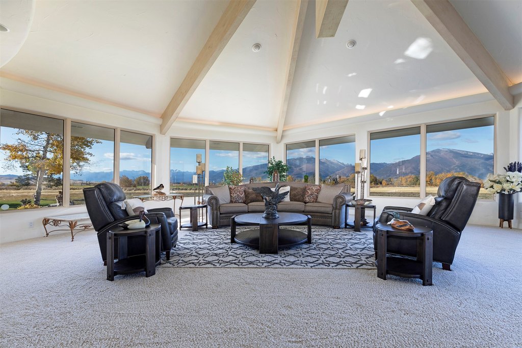 Hamilton, Montana, 59840, United States, 5 Bedrooms Bedrooms, ,5.5 BathroomsBathrooms,Residential,Forsale,1941175