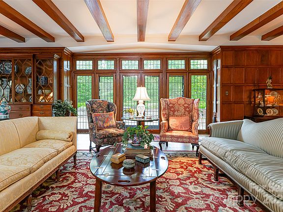 Asheville, North Carolina, 28803, United States, 8 Bedrooms Bedrooms, ,6 BathroomsBathrooms,Residential,Forsale,1904910