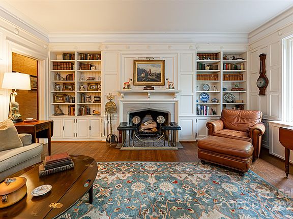 Asheville, North Carolina, 28803, United States, 8 Bedrooms Bedrooms, ,6 BathroomsBathrooms,Residential,Forsale,1904910