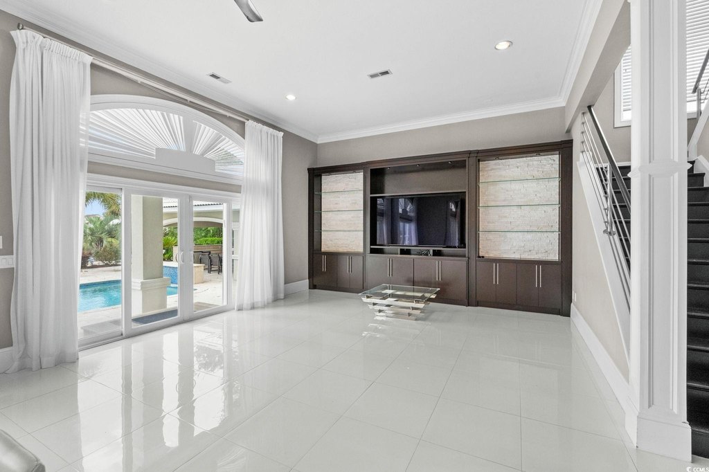 Myrtle Beach, South Carolina, 29577, United States, 4 Bedrooms Bedrooms, ,5 BathroomsBathrooms,Residential,Forsale,2014644