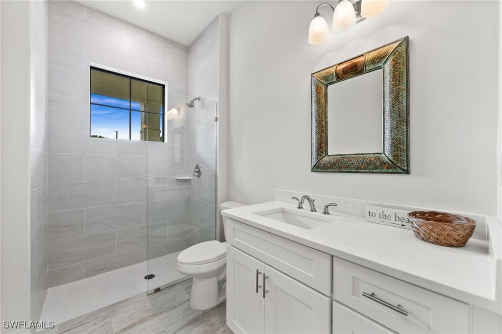 Fort Myers, Florida, 33905, United States, 3 Bedrooms Bedrooms, ,3 BathroomsBathrooms,Residential,Forsale,1971915