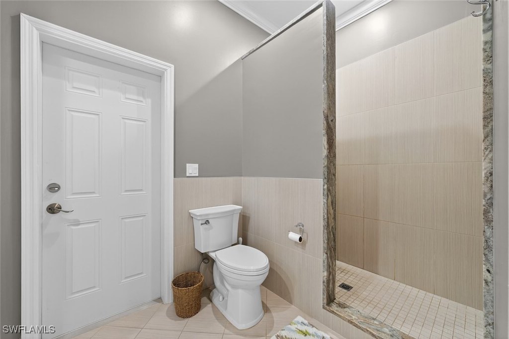 Sanibel, Florida, 33957, United States, 4 Bedrooms Bedrooms, ,3 BathroomsBathrooms,Residential,Forsale,1886374