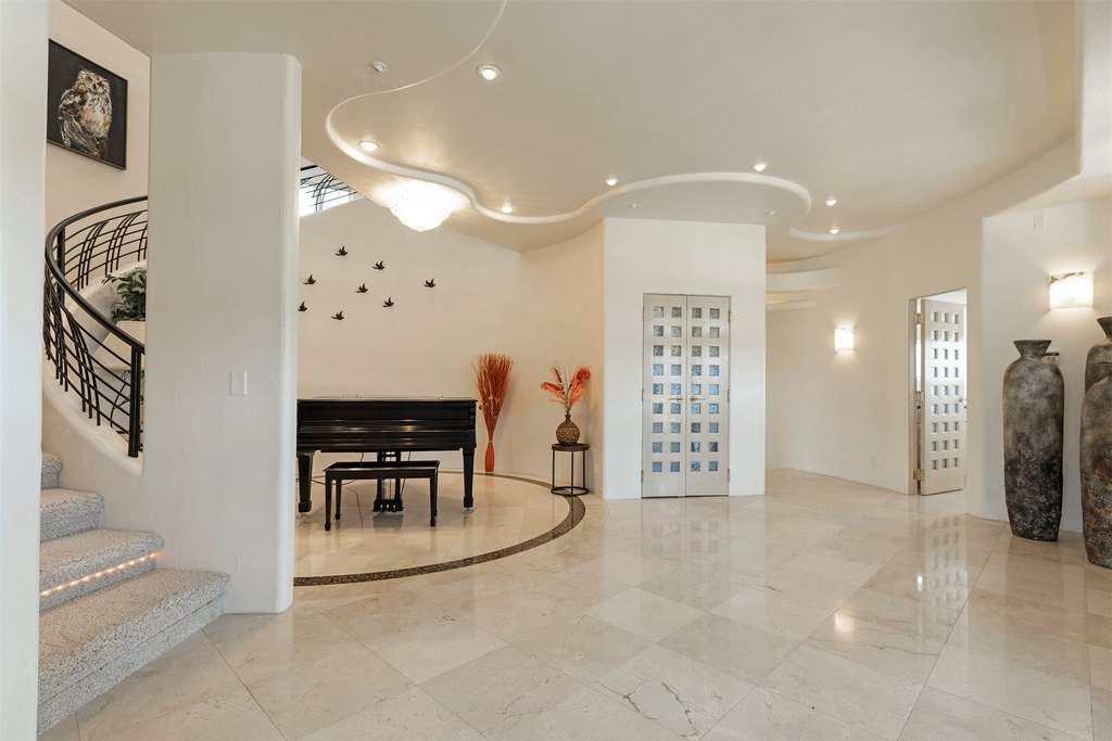 Hamilton, Montana, 59840, United States, 5 Bedrooms Bedrooms, ,5.5 BathroomsBathrooms,Residential,Forsale,1941175