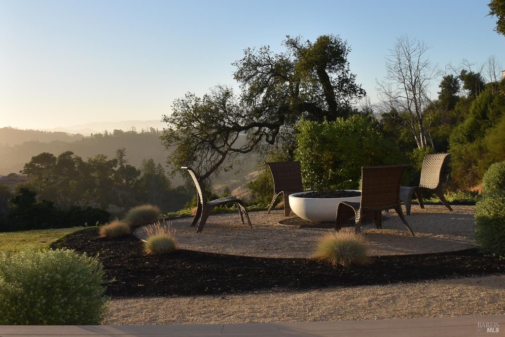 Santa Rosa, California, 95403, United States, 5 Bedrooms Bedrooms, ,5.5 BathroomsBathrooms,Residential,Forsale,1952127