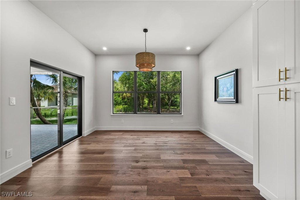 Fort Myers, Florida, 33905, United States, 3 Bedrooms Bedrooms, ,3 BathroomsBathrooms,Residential,Forsale,1971915