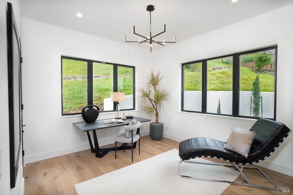 Santa Rosa, California, 95403, United States, 5 Bedrooms Bedrooms, ,5.5 BathroomsBathrooms,Residential,Forsale,1952127