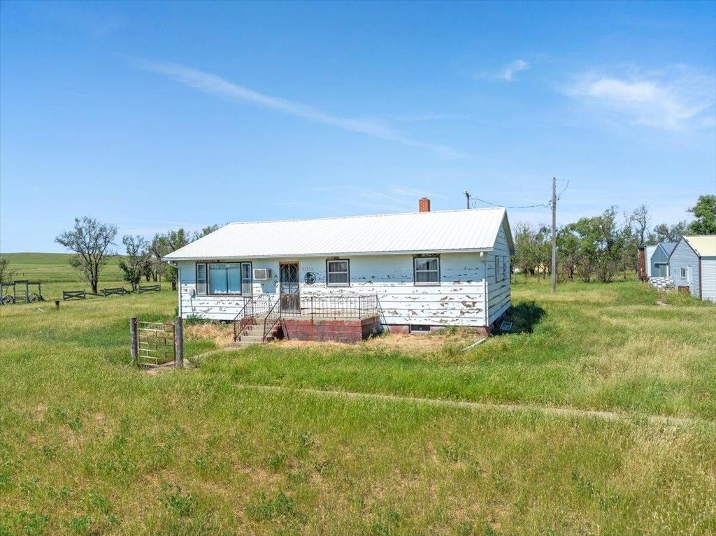 Camp Crook, South Dakota, 57724, United States, ,Residential,Forsale,1918993