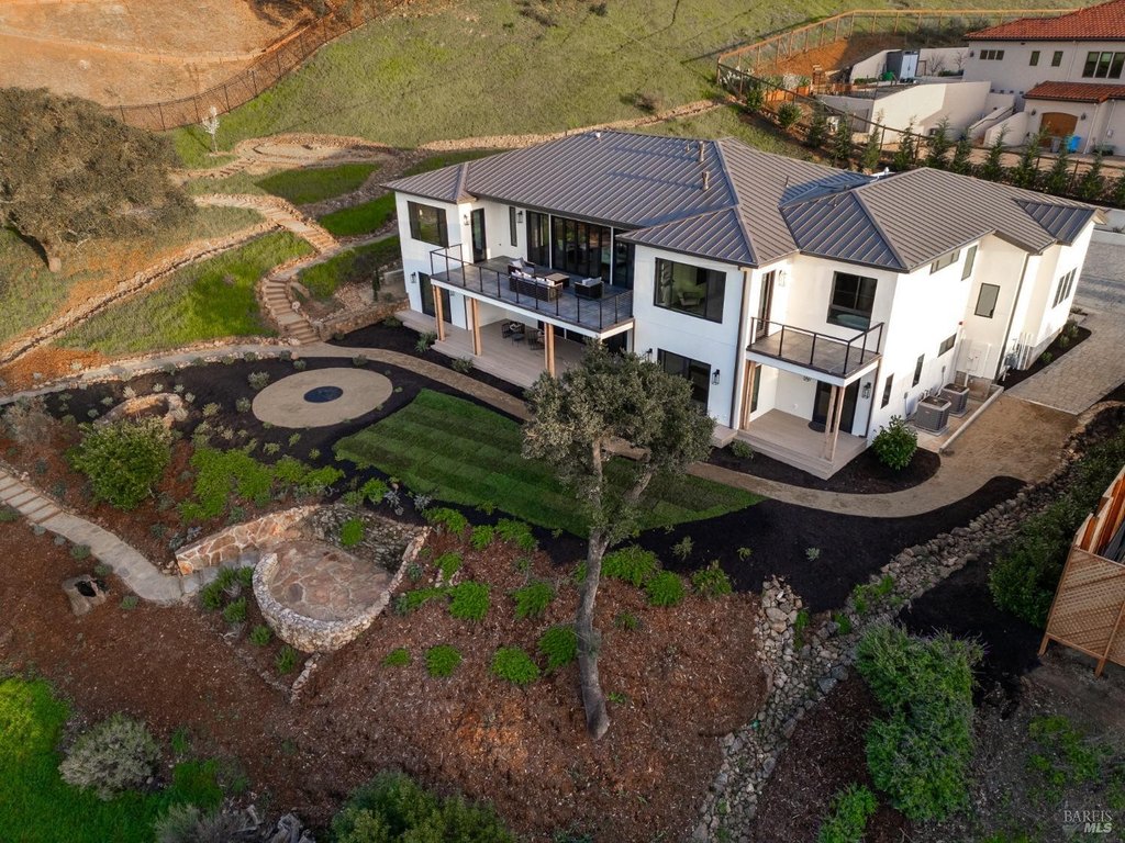 Santa Rosa, California, 95403, United States, 5 Bedrooms Bedrooms, ,5.5 BathroomsBathrooms,Residential,Forsale,1952127