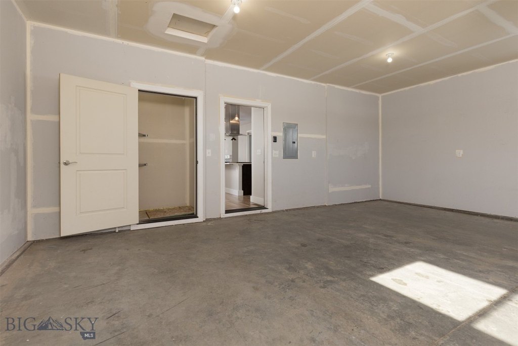 Bozeman, Montana, 59718, United States, 3 Bedrooms Bedrooms, ,2.5 BathroomsBathrooms,Residential,Forsale,1941189