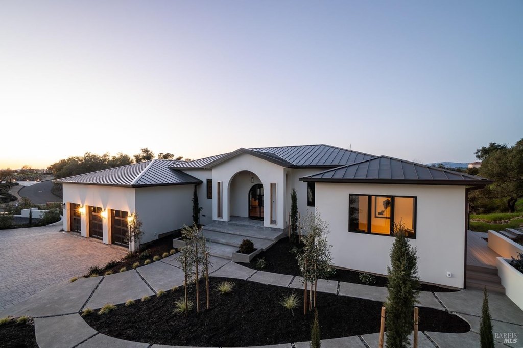 Santa Rosa, California, 95403, United States, 5 Bedrooms Bedrooms, ,5.5 BathroomsBathrooms,Residential,Forsale,1952127