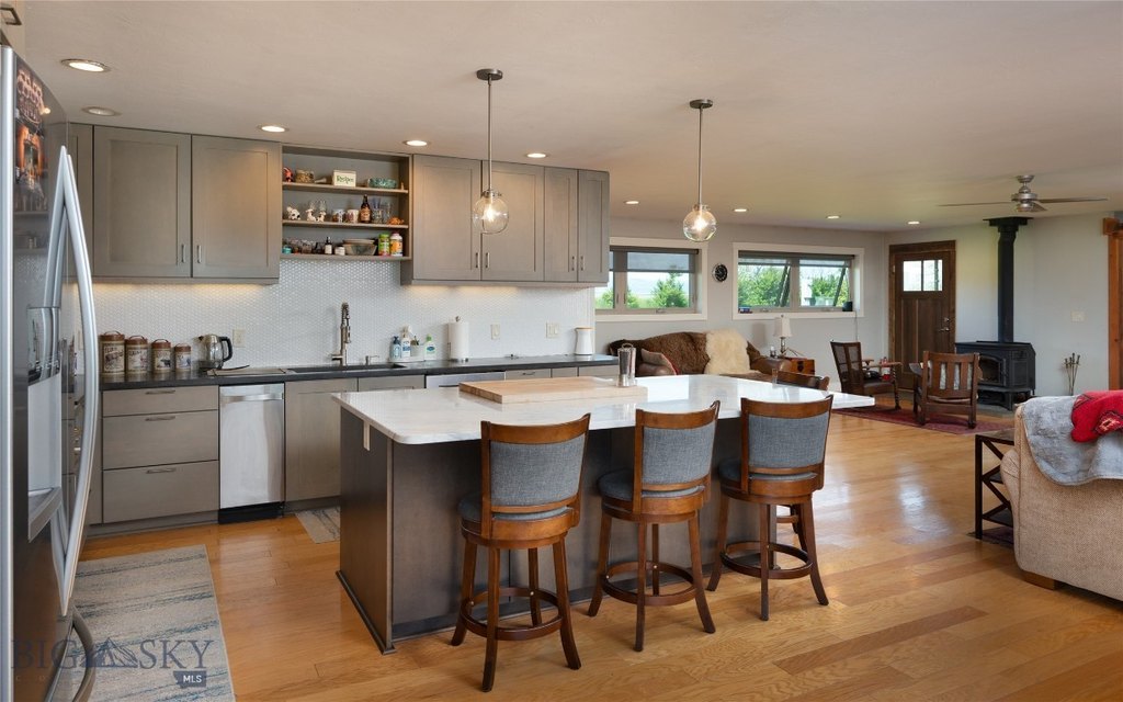 Whitehall, Montana, 59759, United States, 4 Bedrooms Bedrooms, ,3 BathroomsBathrooms,Residential,Forsale,1941194