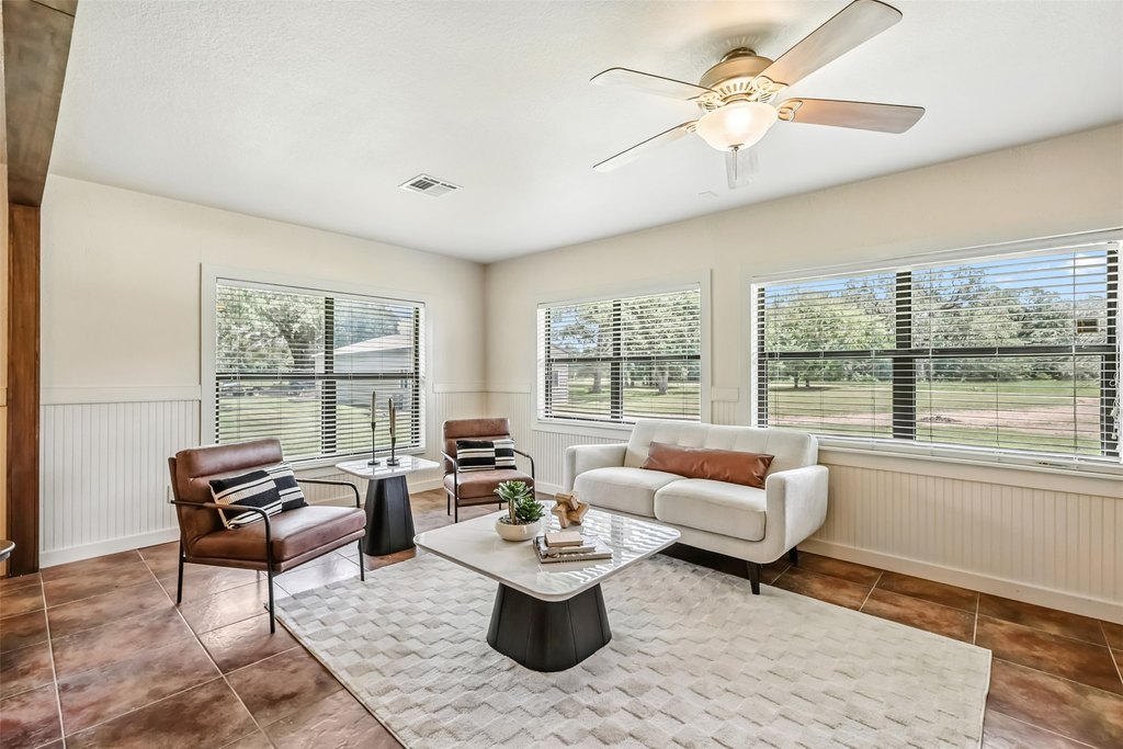 Bryan, Texas, 77808, United States, 4 Bedrooms Bedrooms, ,4.5 BathroomsBathrooms,Residential,Forsale,2008441