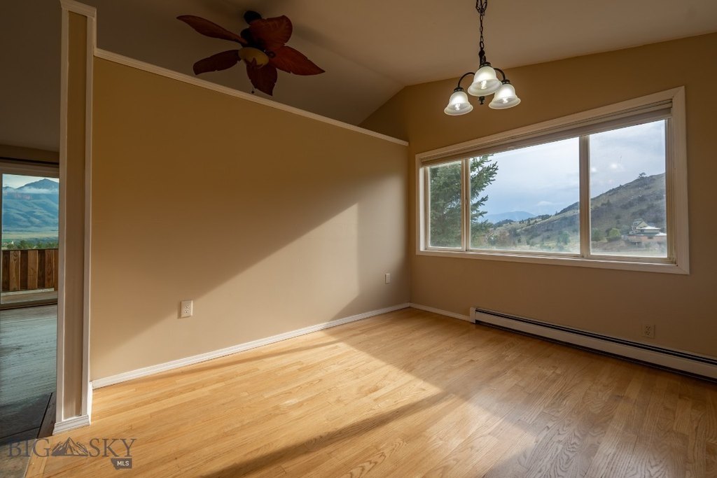 Emigrant, Montana, 59027, United States, 3 Bedrooms Bedrooms, ,3 BathroomsBathrooms,Residential,Forsale,1915007
