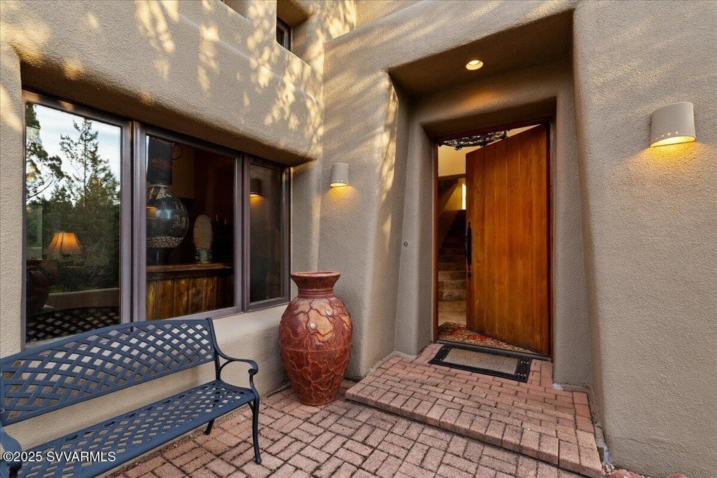 Sedona, Arizona, 86336, United States, 4 Bedrooms Bedrooms, ,4 BathroomsBathrooms,Residential,Forsale,1919197