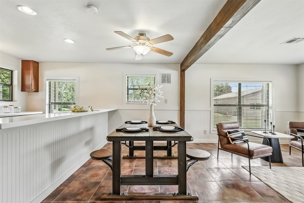 Bryan, Texas, 77808, United States, 4 Bedrooms Bedrooms, ,4.5 BathroomsBathrooms,Residential,Forsale,2008441