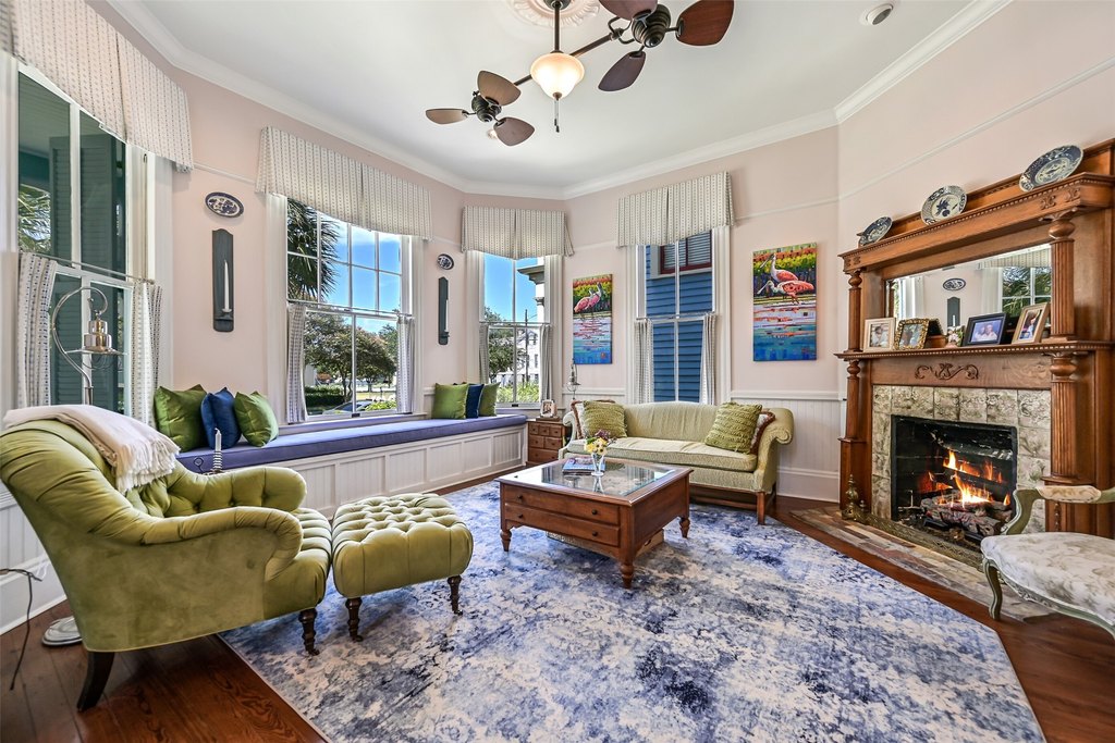 Galveston, Texas, 77550, United States, 6 Bedrooms Bedrooms, ,3.5 BathroomsBathrooms,Residential,Forsale,1910001