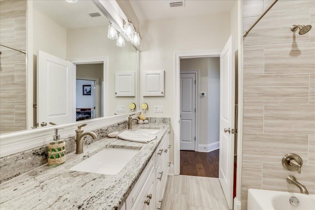 Tallahassee, Florida, 32317, United States, 4 Bedrooms Bedrooms, ,2.5 BathroomsBathrooms,Residential,Forsale,1926831
