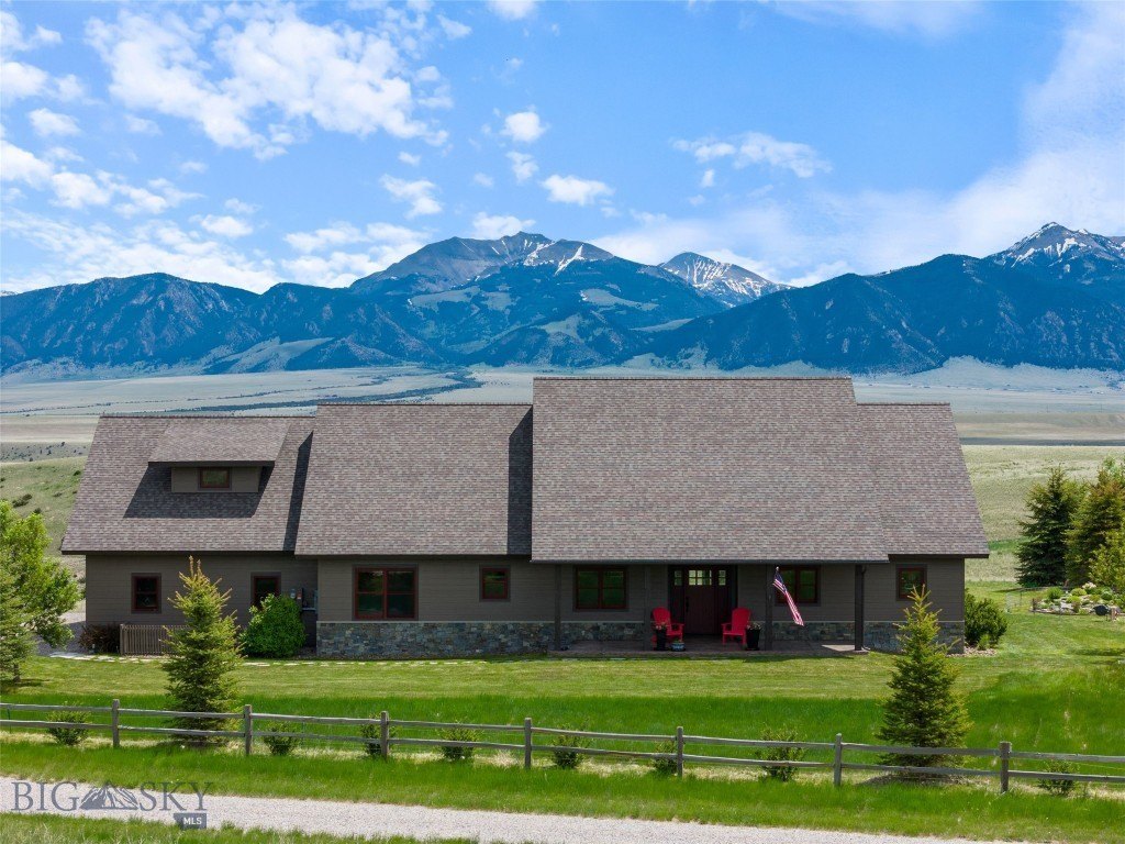 Ennis, Montana, 59729, United States, 4 Bedrooms Bedrooms, ,3 BathroomsBathrooms,Residential,Forsale,1941180