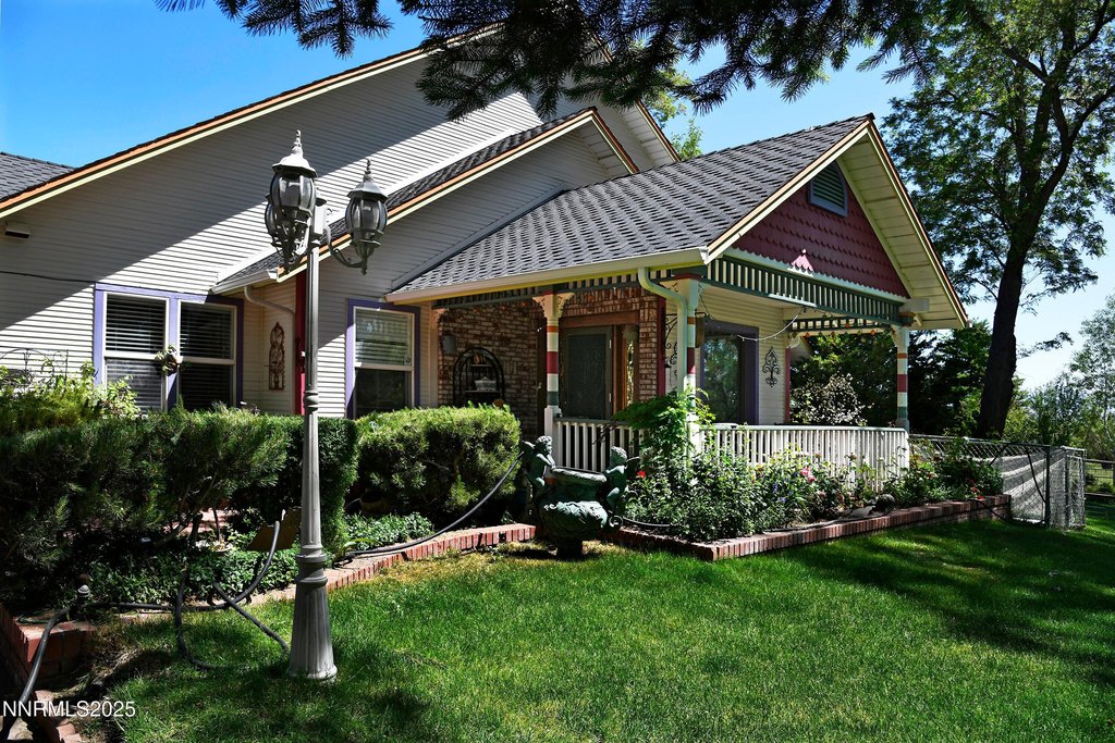 Gardnerville, Nevada, 89460, United States, 7 Bedrooms Bedrooms, ,5.5 BathroomsBathrooms,Residential,Forsale,1946013