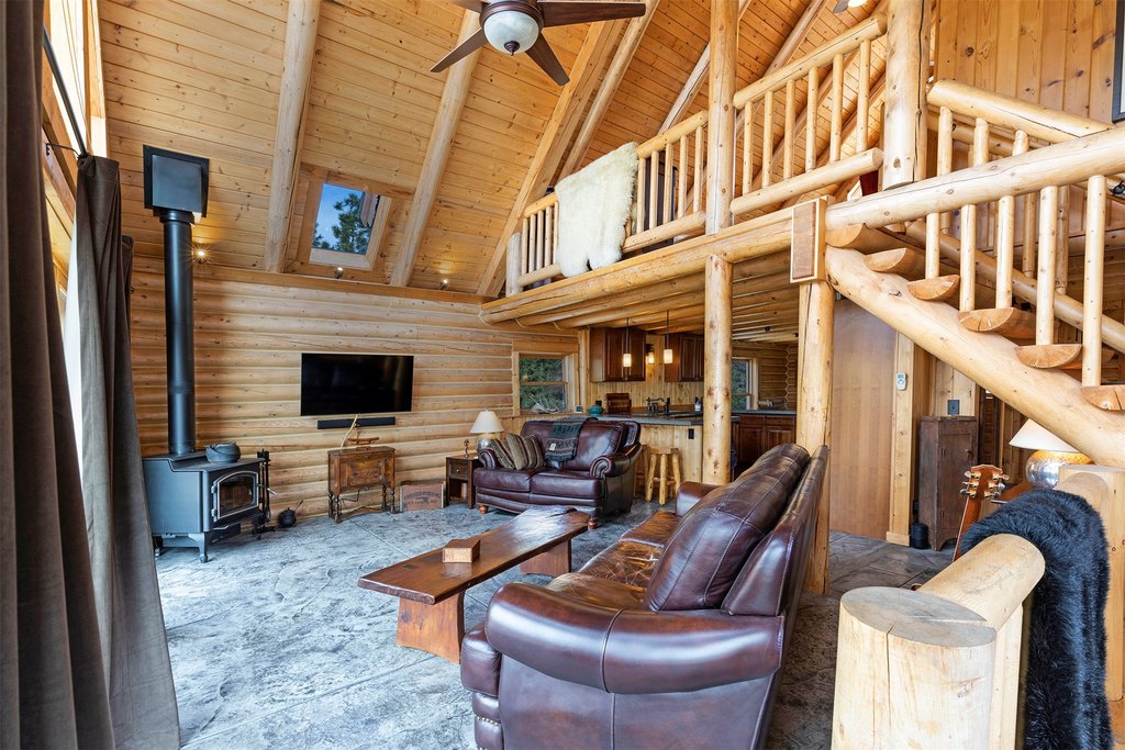 Stevensville, Montana, 59870, United States, 3 Bedrooms Bedrooms, ,2.5 BathroomsBathrooms,Residential,Forsale,1941171