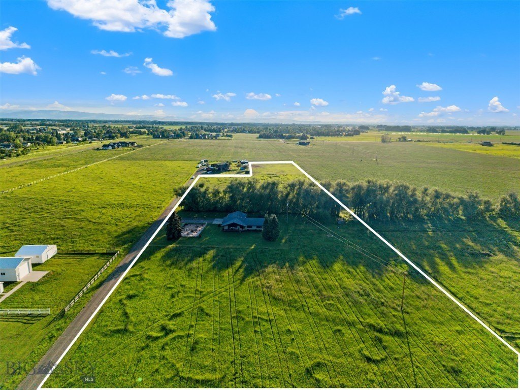 Bozeman, Montana, 59715, United States, 4 Bedrooms Bedrooms, ,2 BathroomsBathrooms,Residential,Forsale,1894913