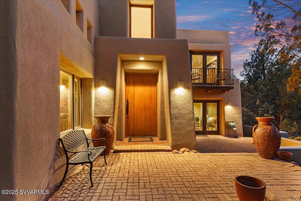 Sedona, Arizona, 86336, United States, 4 Bedrooms Bedrooms, ,4 BathroomsBathrooms,Residential,Forsale,1919197